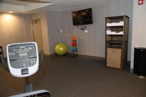 La Quinta Inn & Suites by Wyndham Montgomery image 18